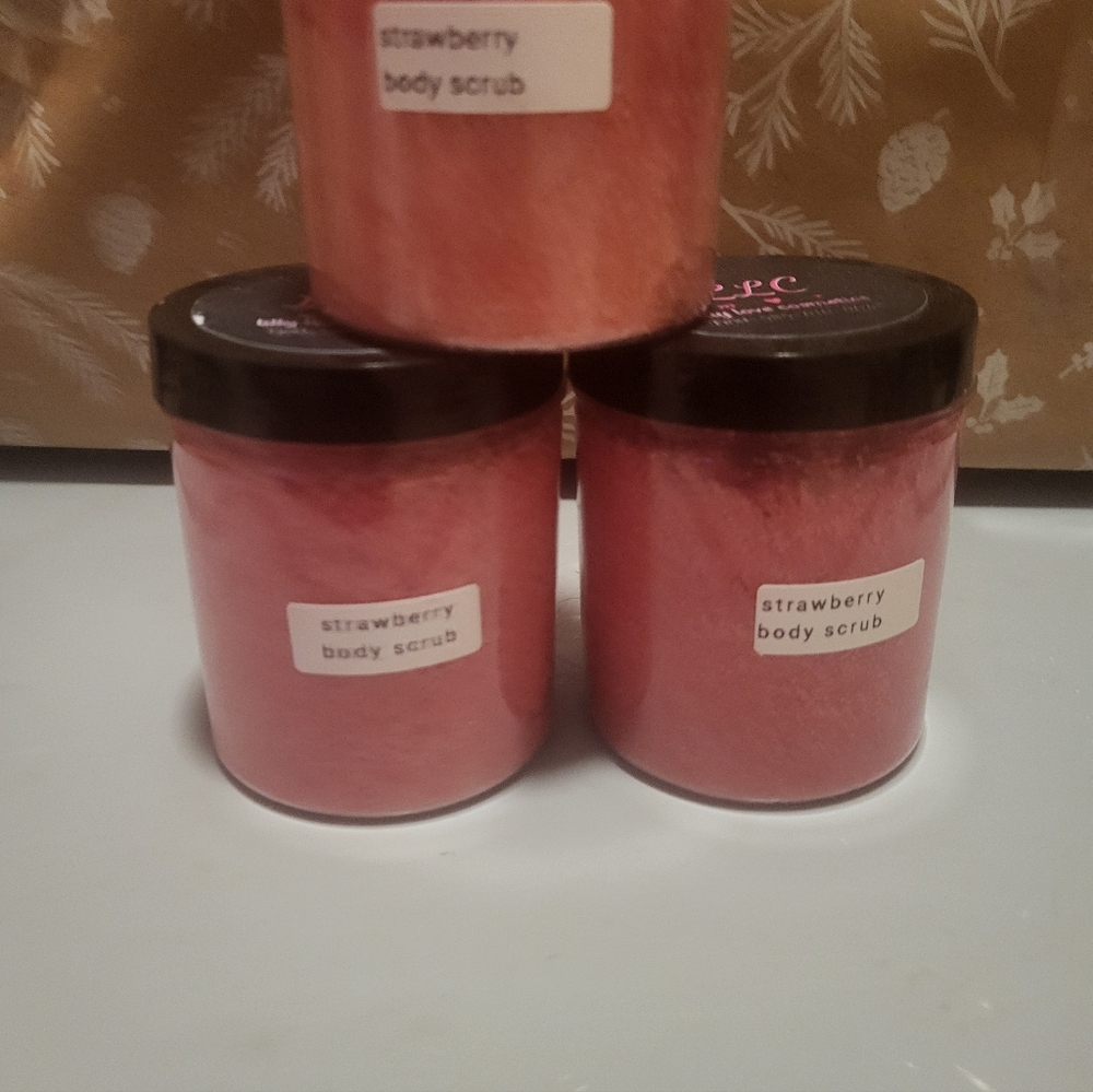 Strawberry Body Scrub Handmade